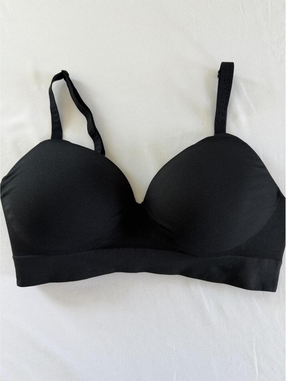 FeelinGirl Wireless Supportive Bra Seamless Full Coverage Size Large